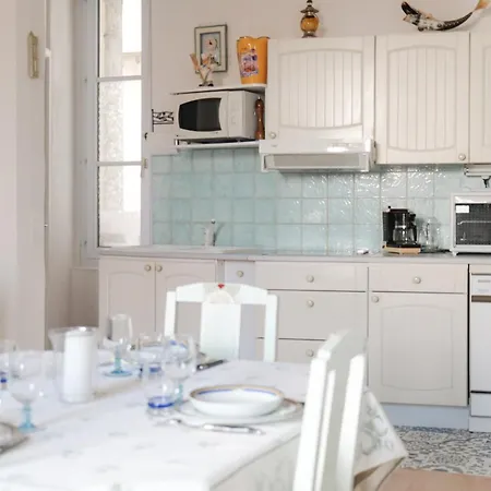 A Deux Pas De La Des Sables D Olonne 4 Personnes Apartment Les Sables-d'Olonne